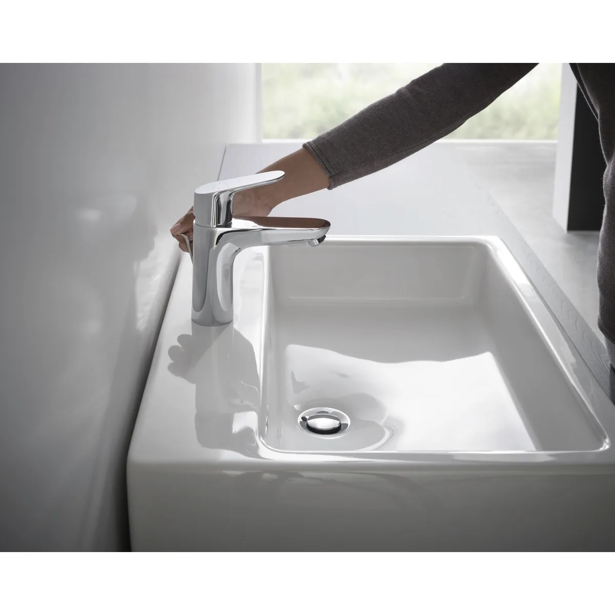 Focus змішувач для раковини одноважільний 100 DN15, Hansgrohe
