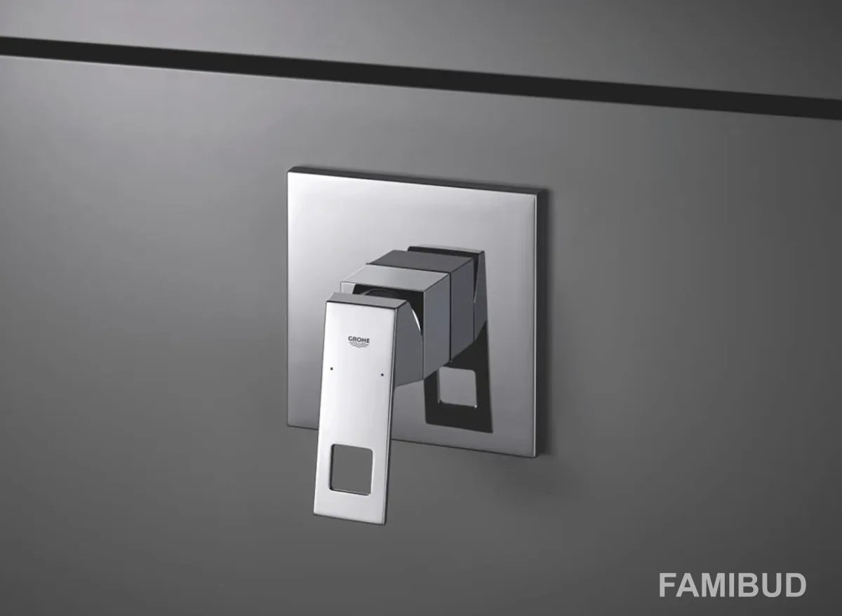 Змішувач для душу Eurocube 24061000, Grohe