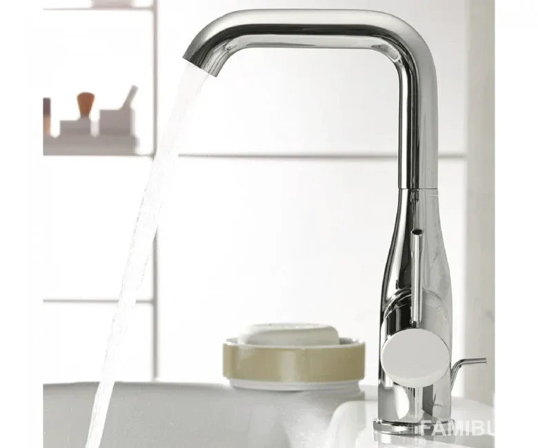 Змішувач для умивальника Essence New 32628001, Grohe