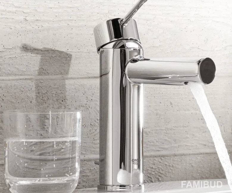Змішувач для умивальника Essence 32898001, Grohe