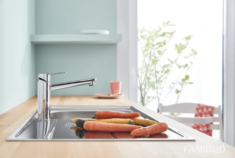 Змішувач для кухні BauCurve 31715000, Grohe
