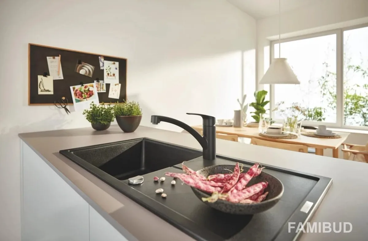 Змішувач для кухні Eurosmart DN 15 Black, Grohe
