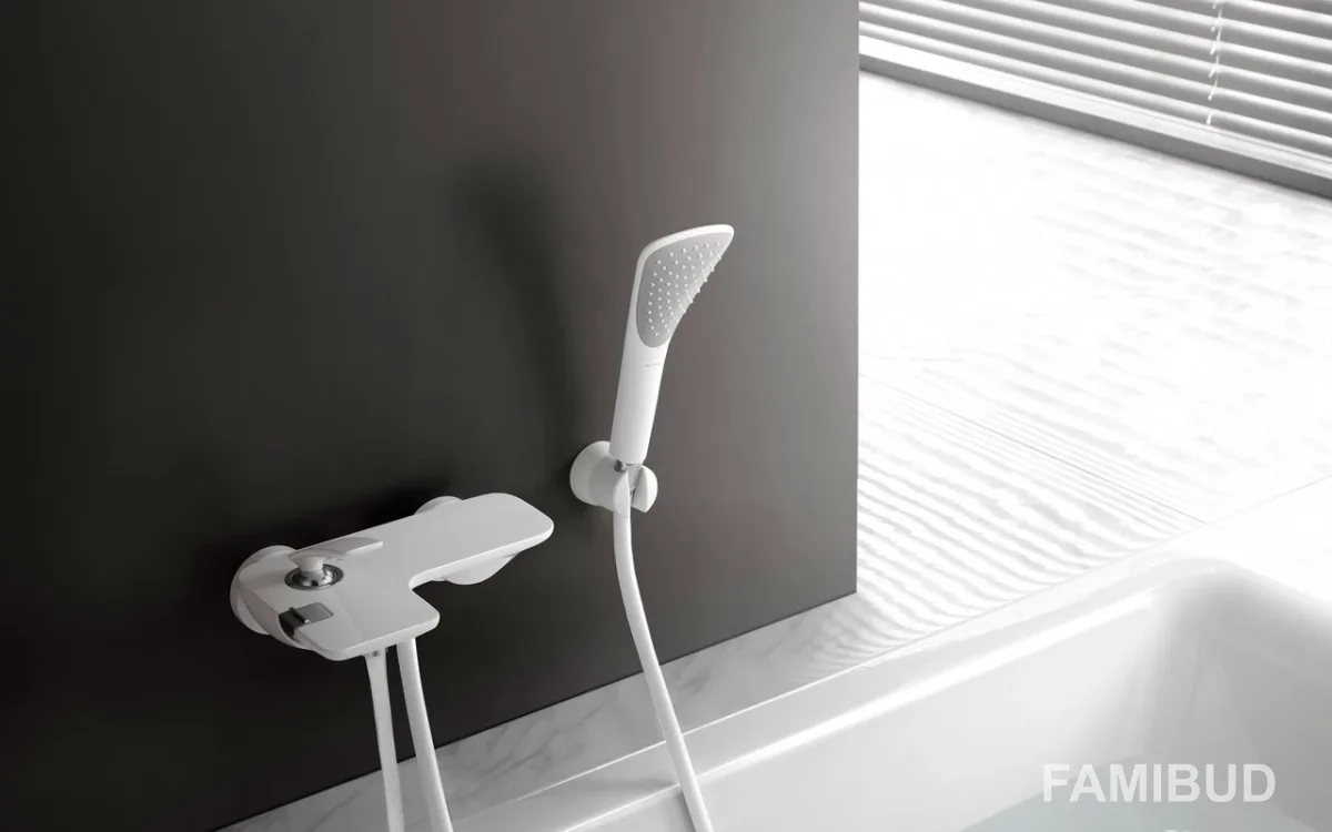 Змішувач для ванни Balance мат, Чорний, Kludi
