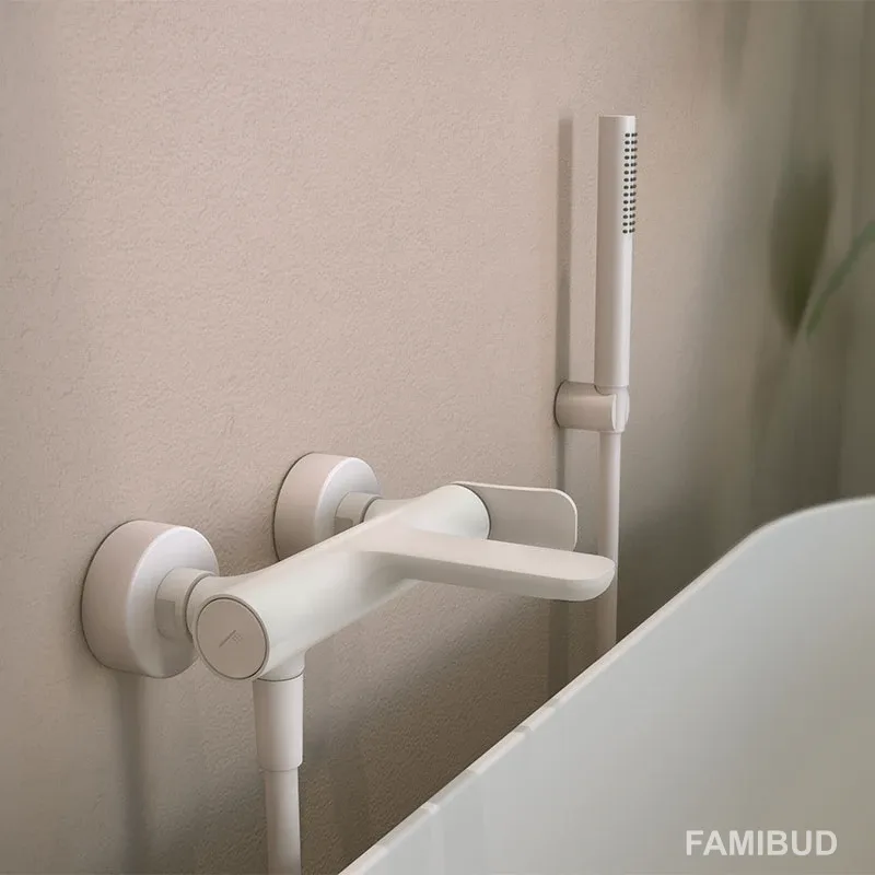 Змішувач для ванни Flo